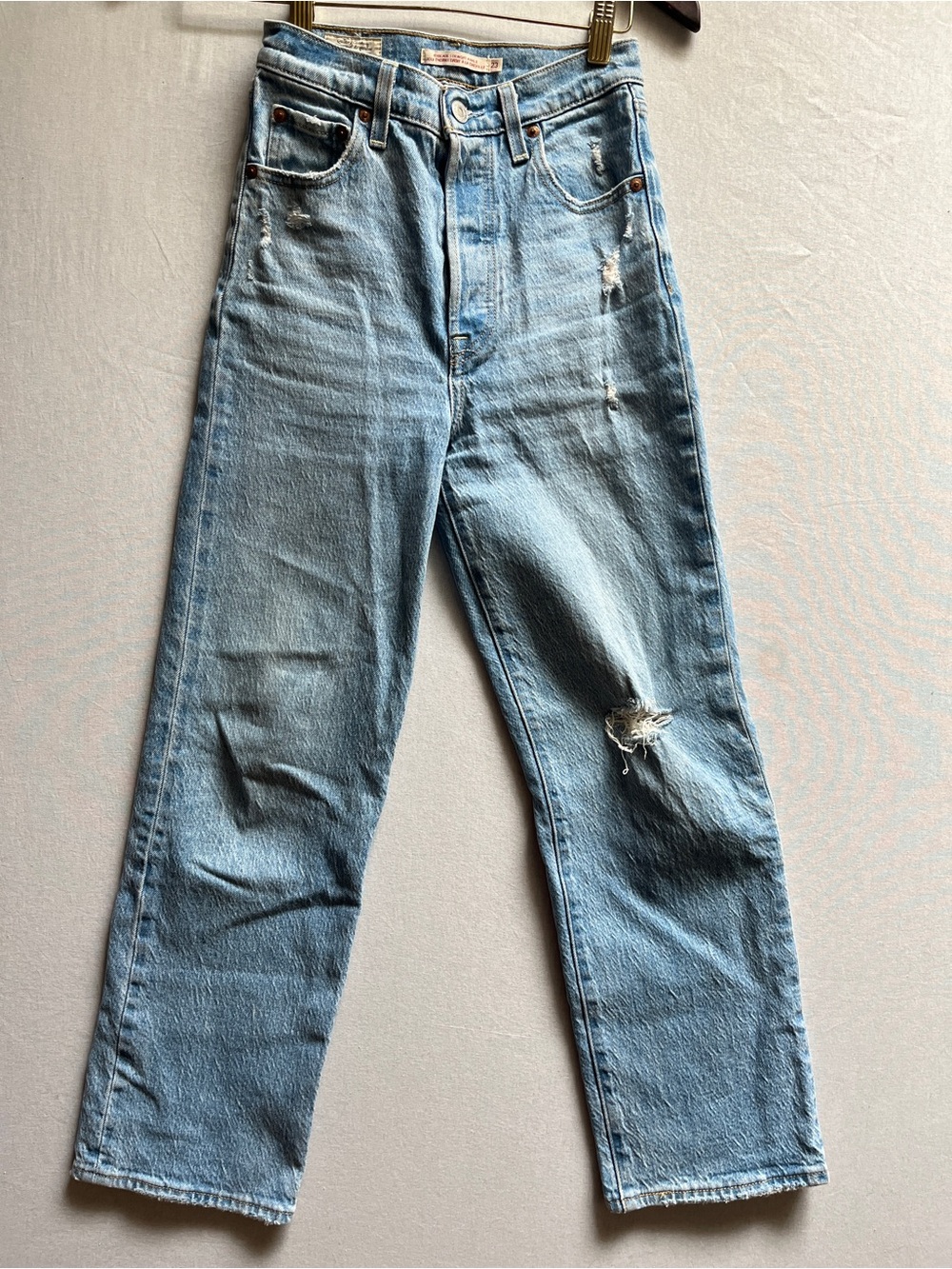 Levi's Ribcage Straight Ankle Jeans Distressed 23
